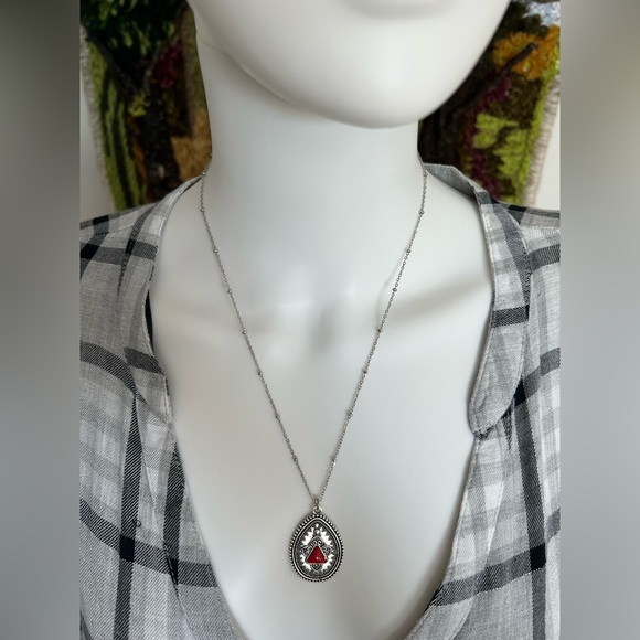 Western Chic Silver & Red Necklace - Long Artsy Necklace -Bohemian Necklace - Picture 5 of 9
